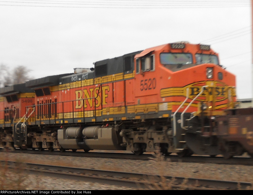 BNSF 5520